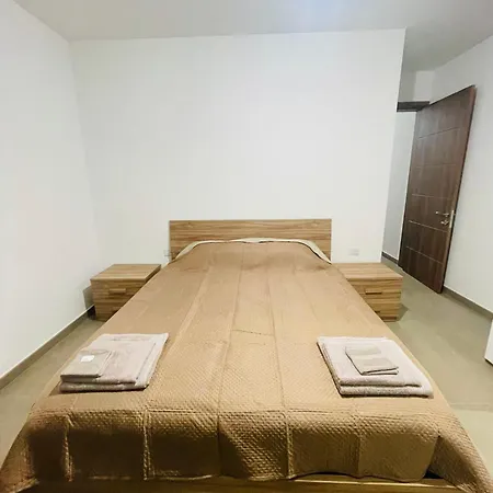 Apartment Brand New Exclusively For Holidays