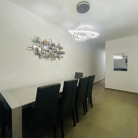 Apartment Brand New Exclusively For Holidays *